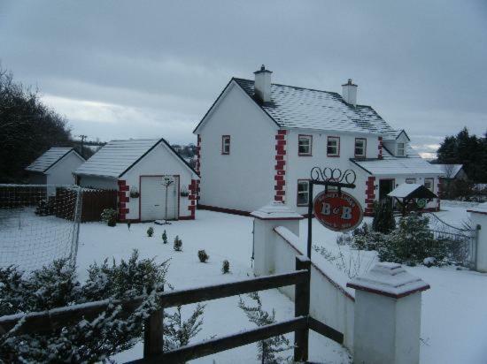 Heeneys Lodge B&B Donegal Town Exterior foto